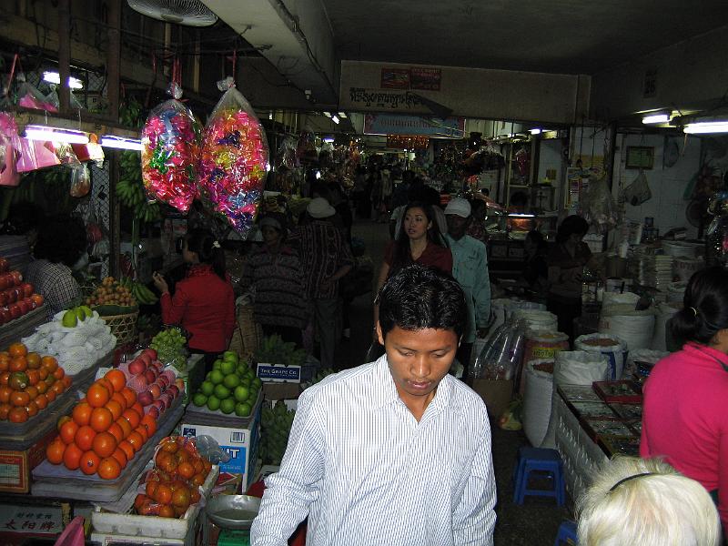 IMG_2150.JPG - PHNOM PENH: marché O RUSSEY